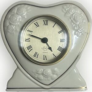 Lenox Heart-Shaped White porcelain Clock
